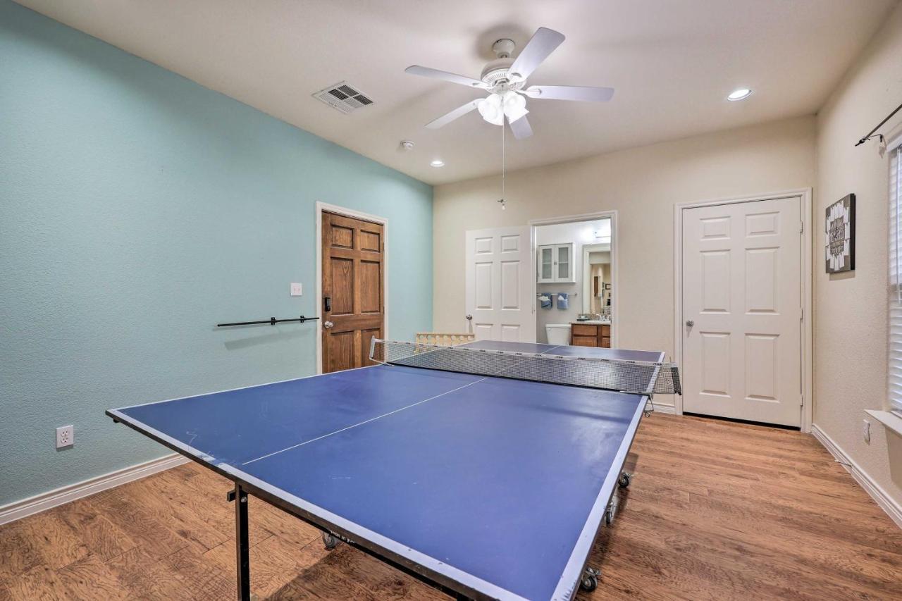 Inviting Afton Townhome With Hot Tub, Walk To Lake! Екстер'єр фото