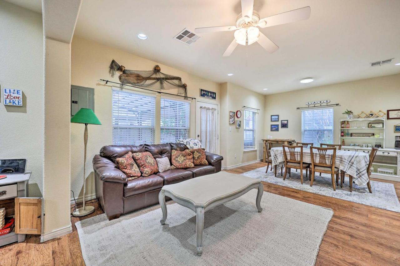 Inviting Afton Townhome With Hot Tub, Walk To Lake! Екстер'єр фото