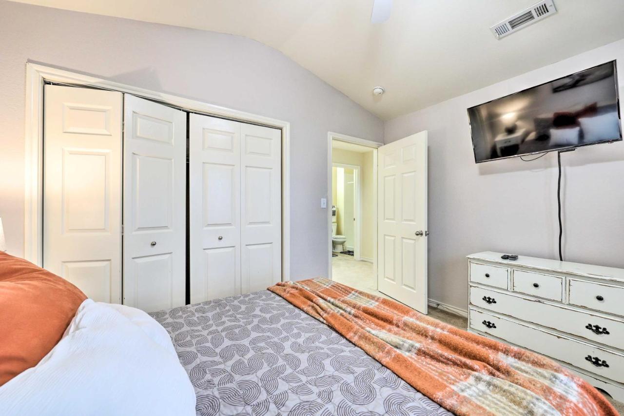 Inviting Afton Townhome With Hot Tub, Walk To Lake! Екстер'єр фото