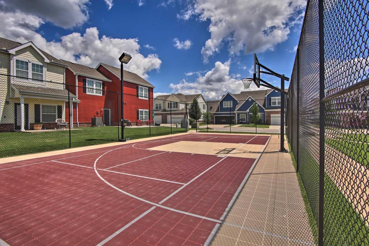 Inviting Afton Townhome With Hot Tub, Walk To Lake! Екстер'єр фото